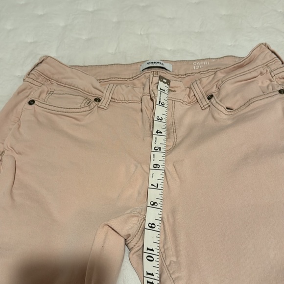 SONOMA™️ Size P12 Blush Capri Jeans - Picture 7 of 10